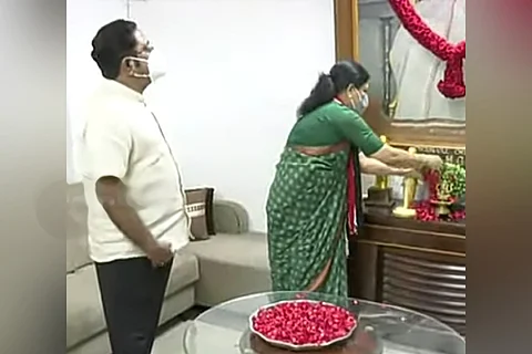 Sasikala and Dhinakaran