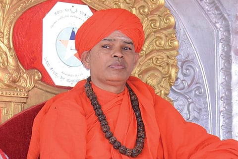Rape-accused Lingayat seer Shivakumar Murugha Sharanaru