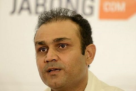 After ridiculing her, Sehwag now bats for Gurmehar, calls abusers 'lowest form of life'