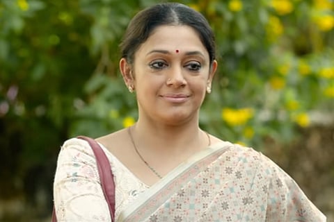 With Shobhana's Neena, 'Varane Avashyamund' gives us a mother with desire