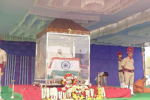 Siddheshwar Swami cremated