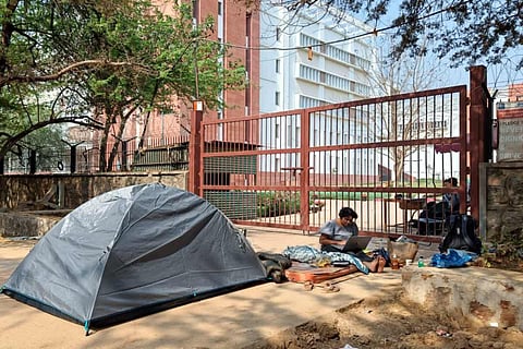As SAU administration continues harassment, student camps outside the gate in protest