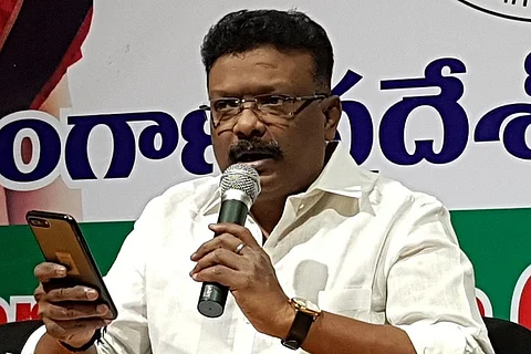 'Cash for TRS ticket': Congress demands corruption case against Minister Malla Reddy