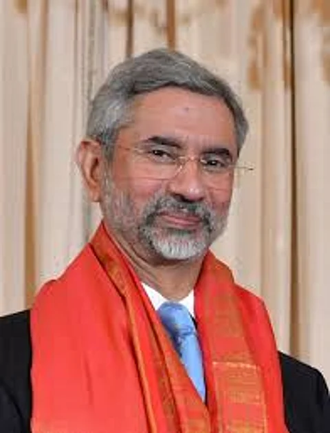 Jaishankar is new foreign secretary, Sujatha Singh's replaced before end of term