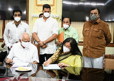 Karnataka government allocates land, funds for actor Ambareesh's memorial