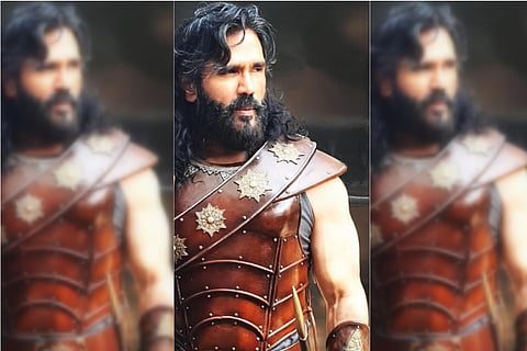 Suniel Shetty's photo in warrior attire for 'Marakkar: Arabikadalinte Simham' goes viral