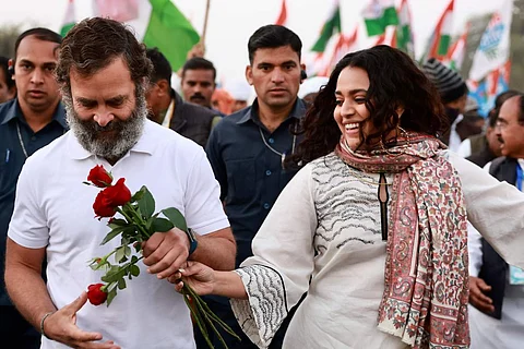Image of actor Swara Bhasker and Congress leader Rahul Gandhi at the Bharat Jodo Yatra