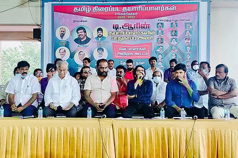 T Rajender and group