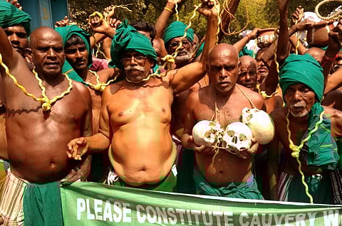 Kisan Mukti March: TN farmers join protest in New Delhi with skulls