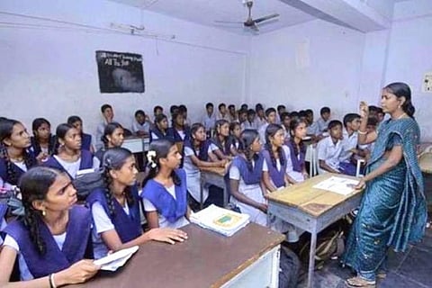 Representative image of a teacher teaching in a Tamil Nadu school