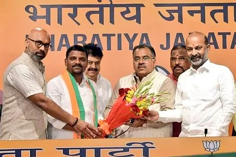 YouTuber Teenmar Mallanna joining the BJP