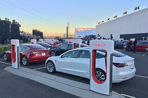 Tesla files patent for battery swapping robot in electric vehicles