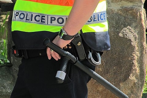 US police officer fired after threatening minor on Facebook