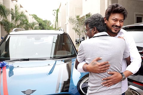 Red Giant Movies gifts Mini Cooper to Mari Selvaraj for Maamannan success