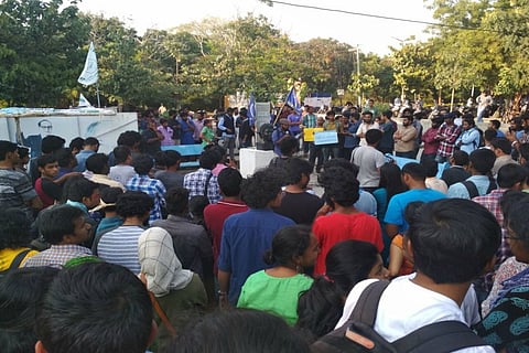 Hyderabad Uni authorises raid on hostels, students reject order as undemocratic