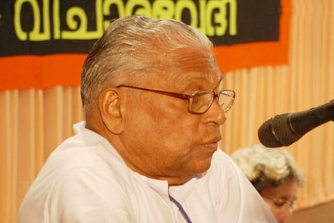 Achuthanandan slams media, says was misquoted over indefinite fast by opposition on fee hike