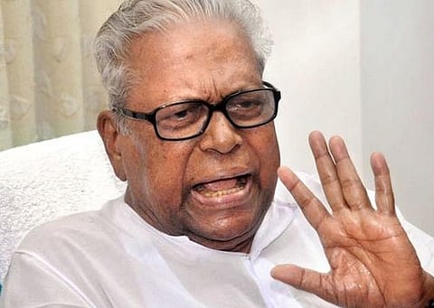 Blacklist builders of Maradu flats, take legal action, urges CPI(M)’s VS Achuthanandan