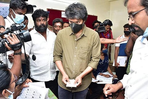 Actor Vijay's image from Neelangarai polling booth
