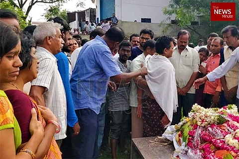 Day after her murder, hundreds bid emotional farewell to Telangana MRO Vijaya Reddy