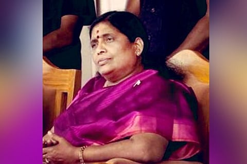 Vijayalaksmi, wife of former TN CM O Panneerselvam