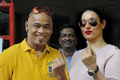 Vinod Kambli with wife Andrea Hewitt