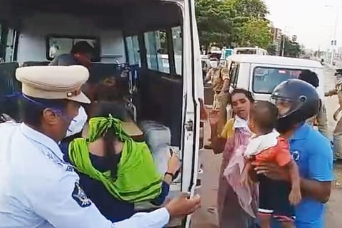 People being rushed to hospital due to LG Polymer gas leak