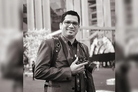 A K’taka photographer was hired for a wedding. Little did he know it was Ambani-Piramal's