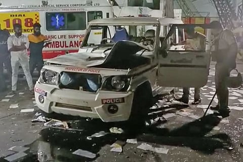 Police vehicle torched by protestors