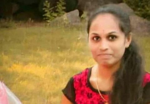 Telangana woman attacked by stalker sustains extensive burns, is critical