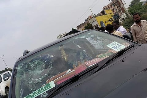 YSRCP MLA Ramakrishna Reddy attacked by unidentified protesters in Andhra