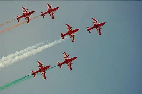 Jets with coloured smoke from past Aero India shows