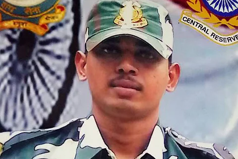 His elder son was killed in Maoist encounter, but TN man is still sending younger son to army