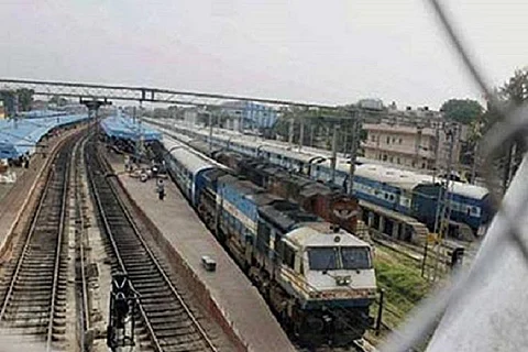 Railways to run Ganapati special trains between Mumbai and Konkan
