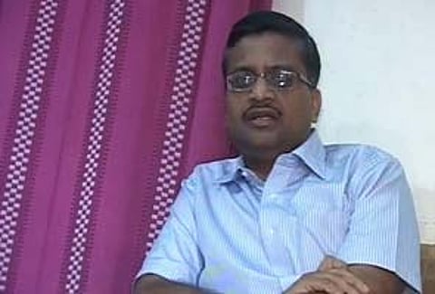 Doesn't matter if it's BJP or Congress - Khemka transferred yet again