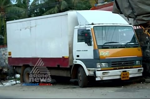 Unbearable stench from mysteriously parked truck causes panic in Thiruvananthapuram village