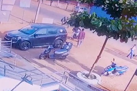 CCTV footage of the Sameer attacking Sunil, the Bajrang Dal activist