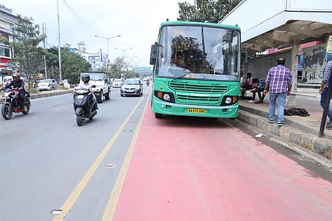 Two weeks into launch, bus priority lane in Bengaluru shows signs of success
