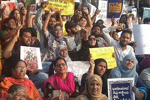 'Know me by my clothes?’: Wearing bindis and burqas, Bengaluru protests against CAA