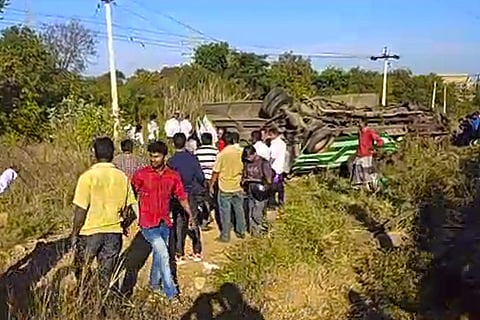 6 killed, 15 injured after car crashes into a govt bus in Krishnagiri district