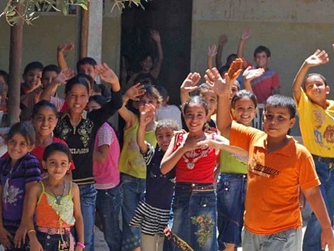 Qatar pledges $1 billion for Gaza rebuilding