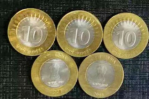 No matter what RBI says, many vendors are still rejecting Rs 10 coins