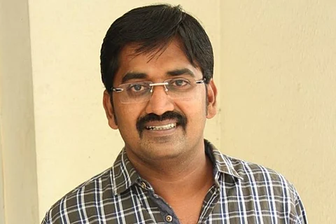 'Is your advice only for leaders?': Actor Karunakaran questions Vijay on abuse by fans