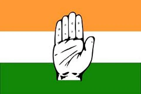 Manmohan Singh gets support from Congress like never before