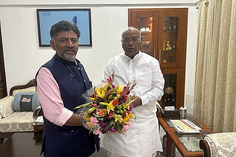 DKS meets Mallikarjun Kharge