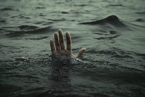Man drowns to death