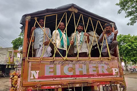 How farmers in neighbouring Telangana villages are assisting each other