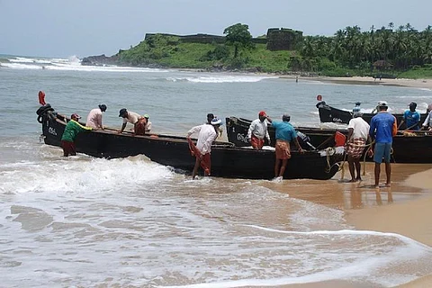 Boats inshore