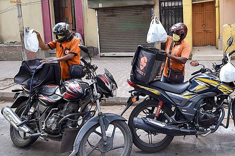 Food delivery exec in Chennai gets COVID-19, contracts virus from father who passed away