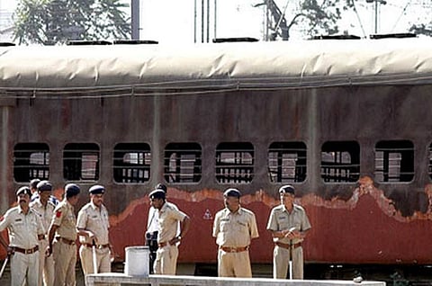 Godhra train attack: Gujarat HC commutes death sentences of 11 convicts to life terms