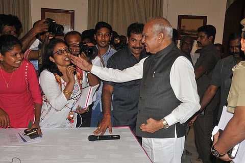 8 things we’re tired of hearing in defence of TN Governor patting journo's cheek